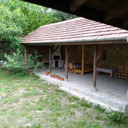 Tanya's House 2 Pensiune Kŭrpachevo
